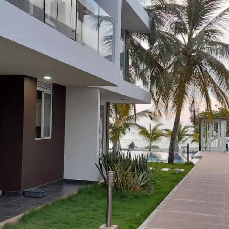 Casa frente al mar con piscina - Casa de 3 dormitorios - 19