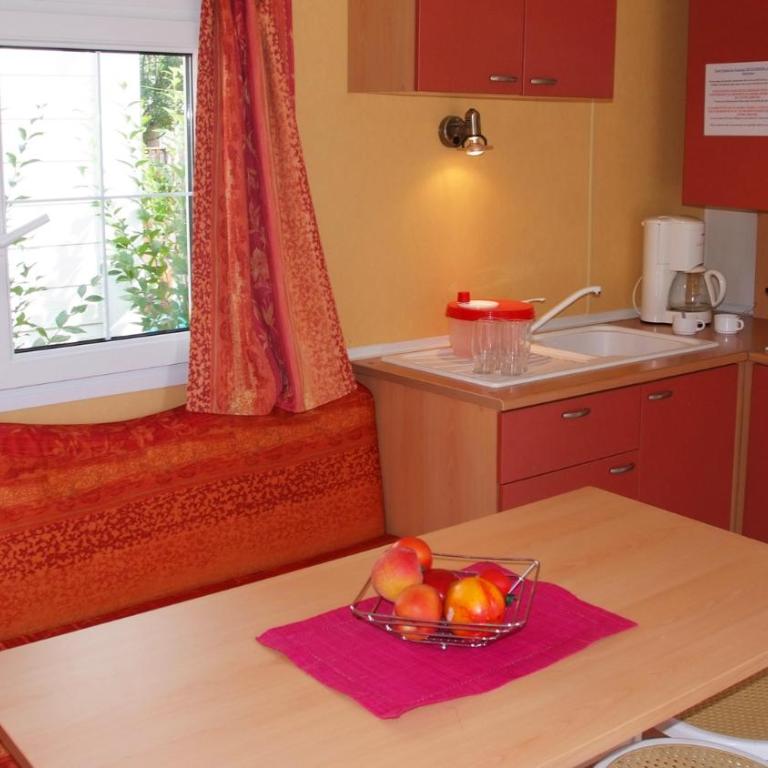Camping La Pinatelle - Mobile Home - 4