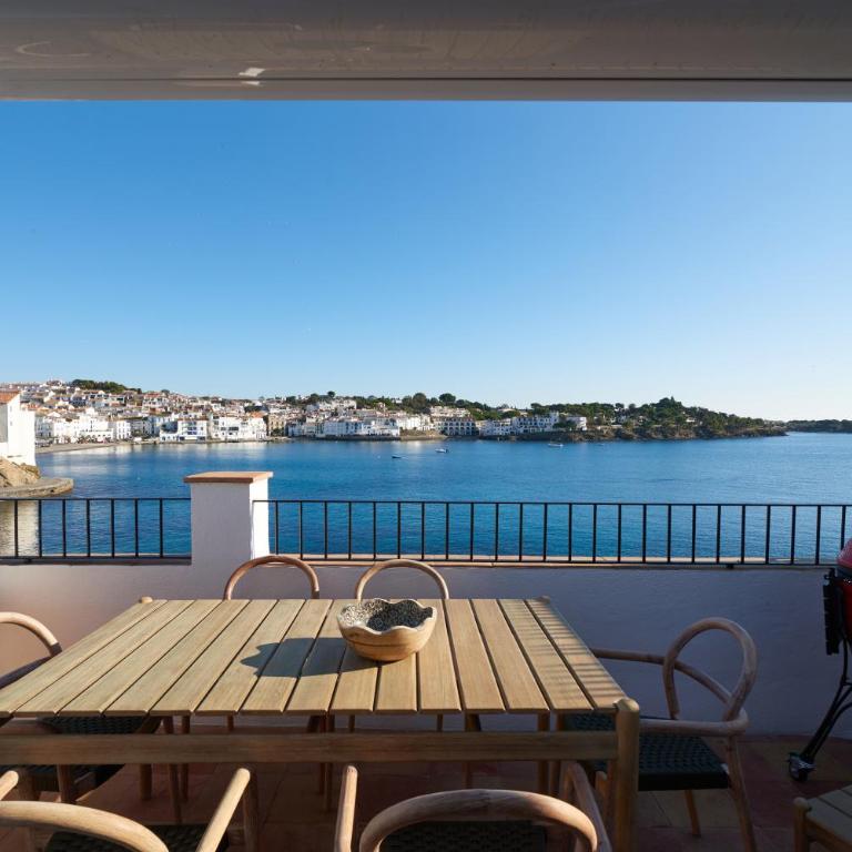 Beachfront Penthouse with Sea Views in CADAQUES - Apartamento de 2 dormitorios - 8