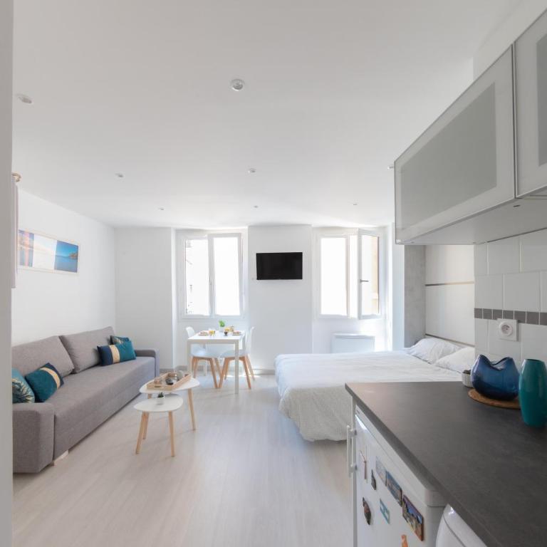 Studio lumineux Place de Lenche Panier Marseille - Appartement 1 Chambre - 4