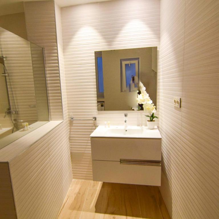 Letmalaga Cervantes - Apartamento de 2 dormitorios - 48
