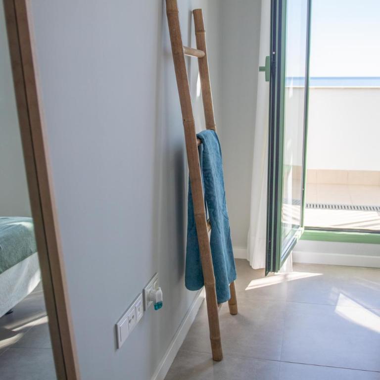 Precioso apartamento frente a la playa con piscina - Apartamento de 2 dormitorios - 32