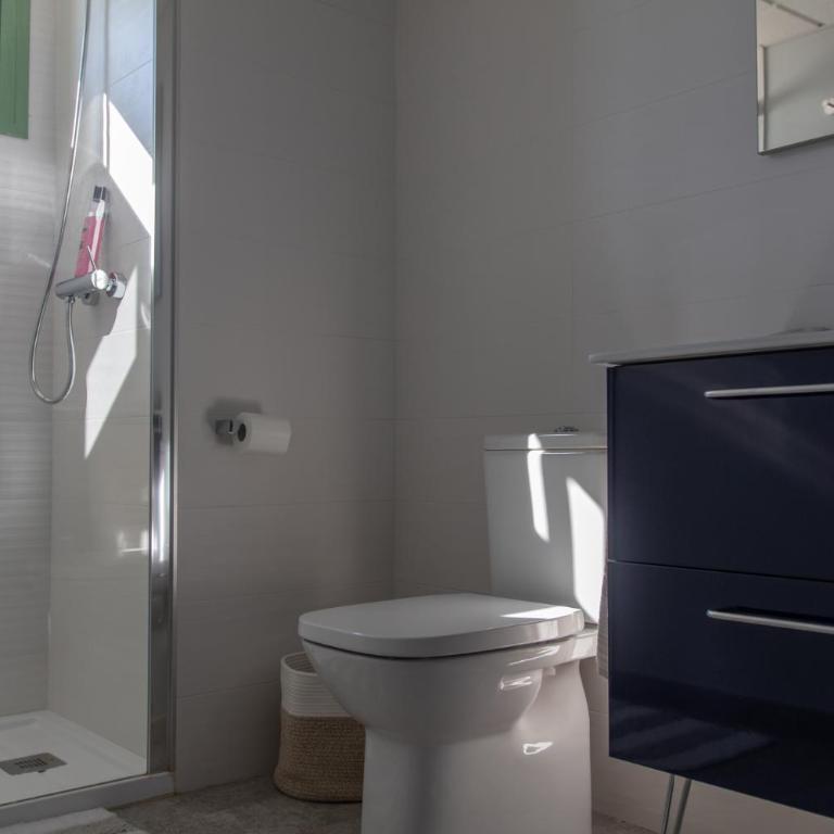 Precioso apartamento frente a la playa con piscina - Apartamento de 2 dormitorios - 39