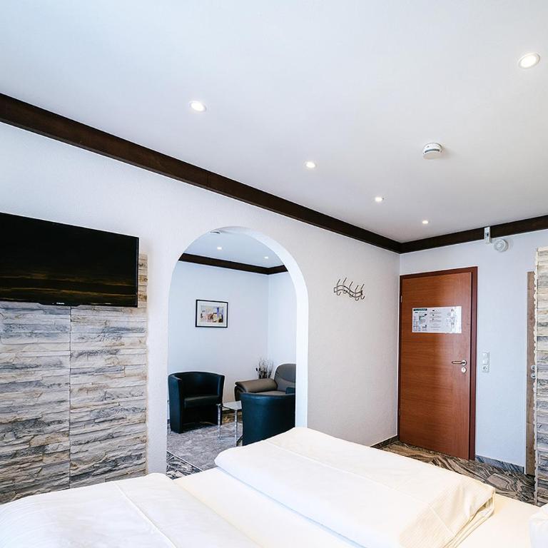 Central City Hotel - Deluxe Doppelzimmer mit Balkon - 5