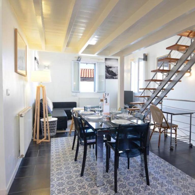 Duplex Voltaire Modern Apartment - 3 bedrooms - citycenter and beach - WIFI - Appartement - 1