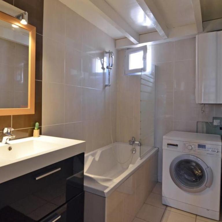 Duplex Voltaire Modern Apartment - 3 bedrooms - citycenter and beach - WIFI - Appartement - 6