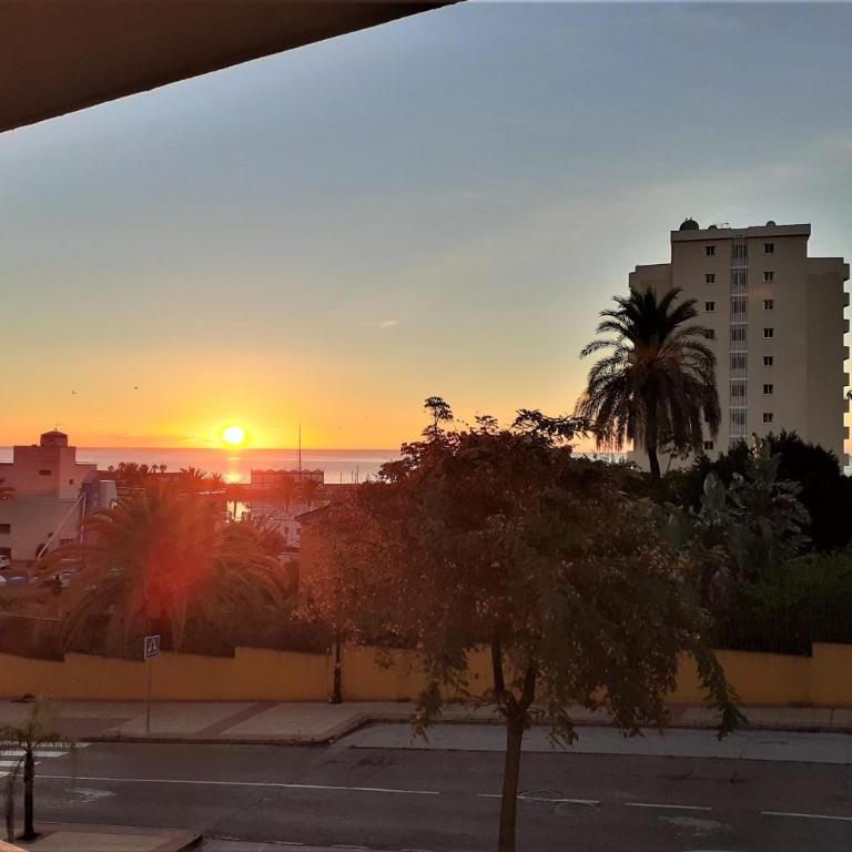Estepona Port Apartment OLIVIAN - Apartamento de 2 dormitorios - 1