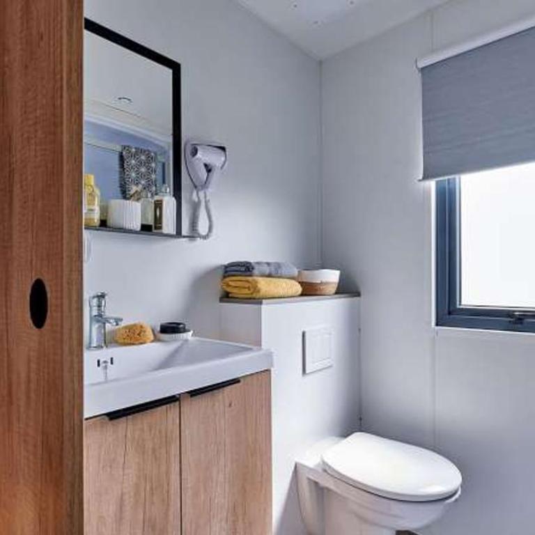 Camping Le Bellevue - Mobile Home Grand Confort - 2 Chambres - 2 Salles de Bains - 4 Personnes - 2