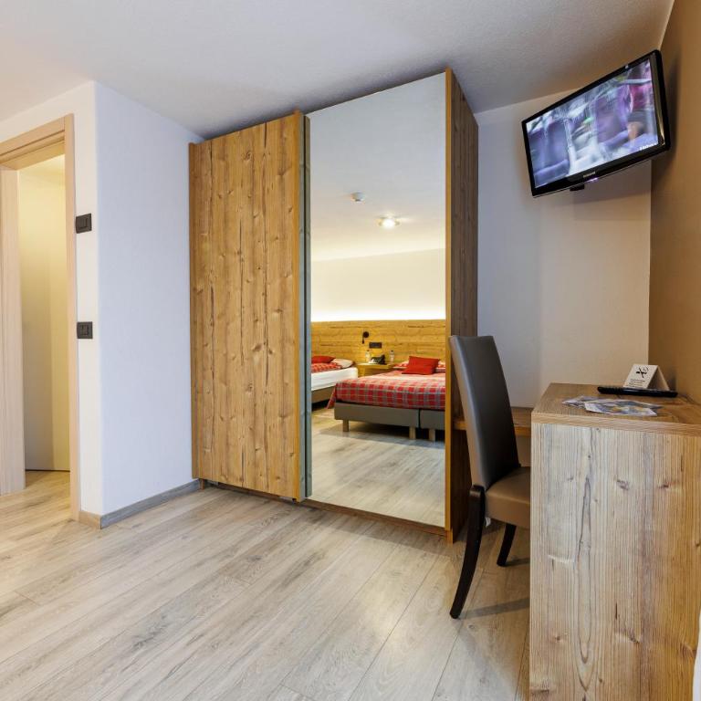 Hotel San Rocco - Camera Familiare Superior - 1