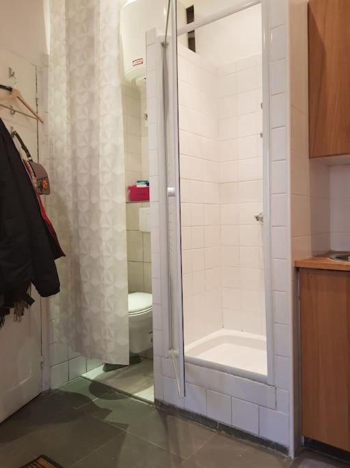 Studette en plein cœur du Vieux Nice - Studio - 25