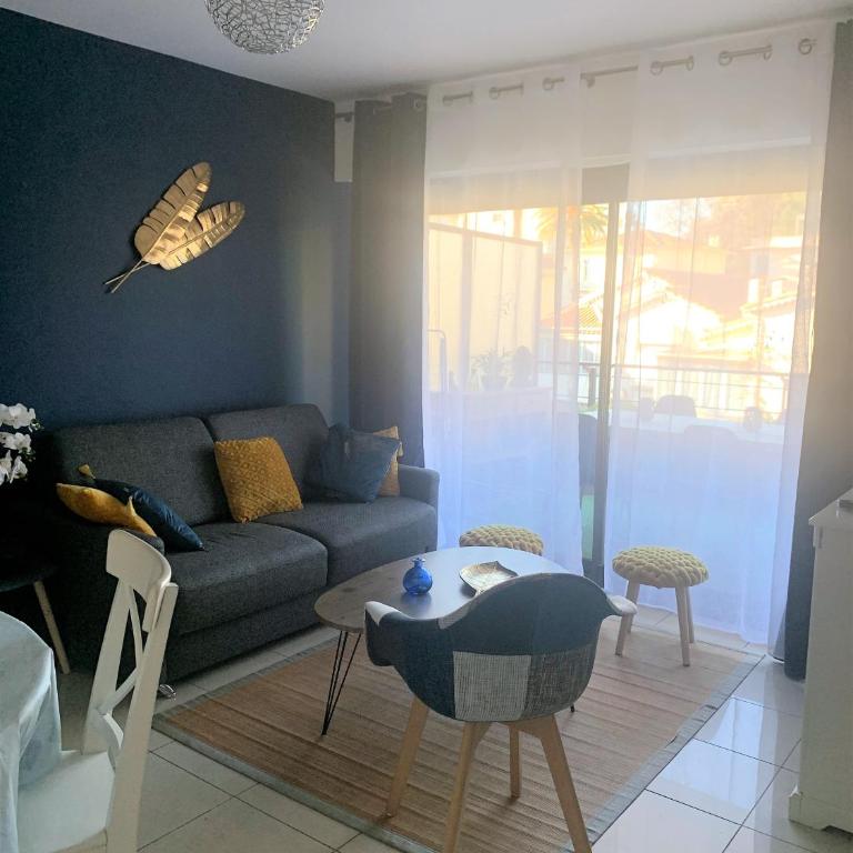 T2 proche de la gare, à 10 minutes à pieds de la Croisette, piscine & parking dans résidence de haut standing - Appartement 1 Chambre - 9