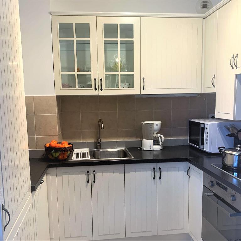 T2 proche de la gare, à 10 minutes à pieds de la Croisette, piscine & parking dans résidence de haut standing - Appartement 1 Chambre - 23