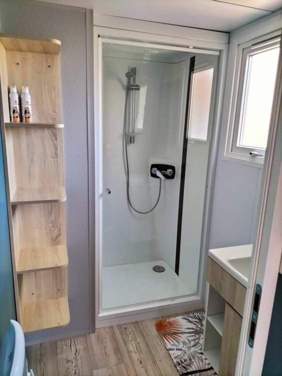 Charmant Mobil home avec Vue mer exceptionnelle - Mobile Home - 18
