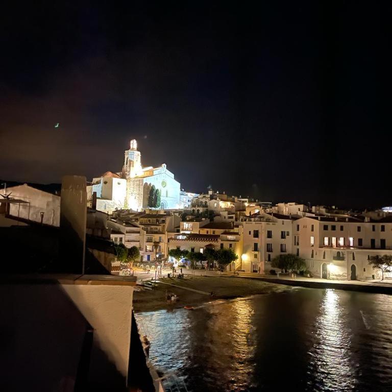 Beachfront Penthouse with Sea Views in CADAQUES - Apartamento de 2 dormitorios - 39