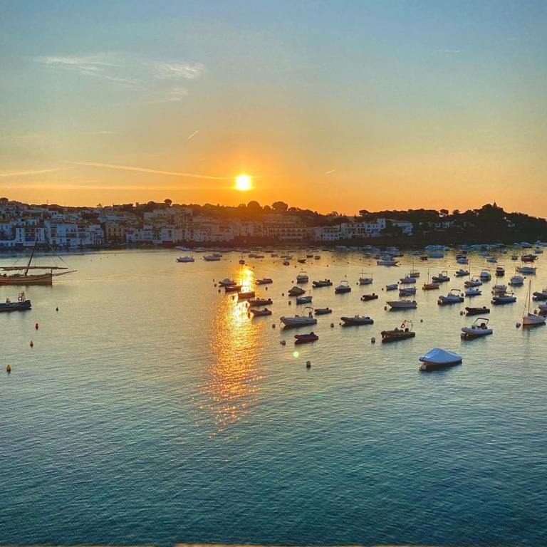 Beachfront Penthouse with Sea Views in CADAQUES - Apartamento de 2 dormitorios - 32