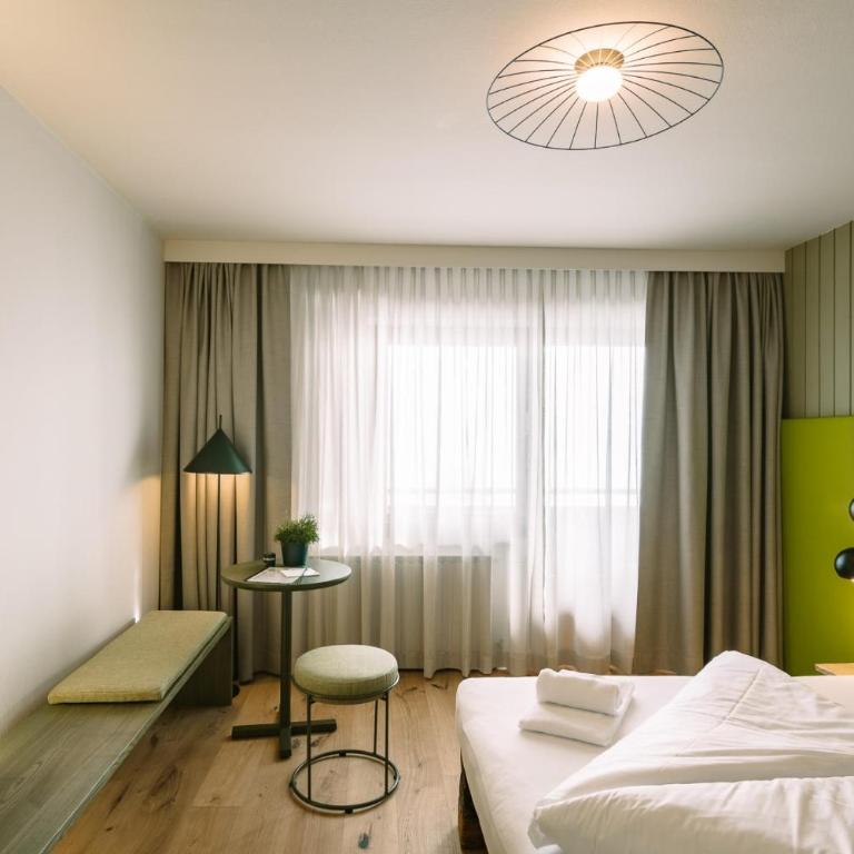 BergBaur - Doppelzimmer - 3