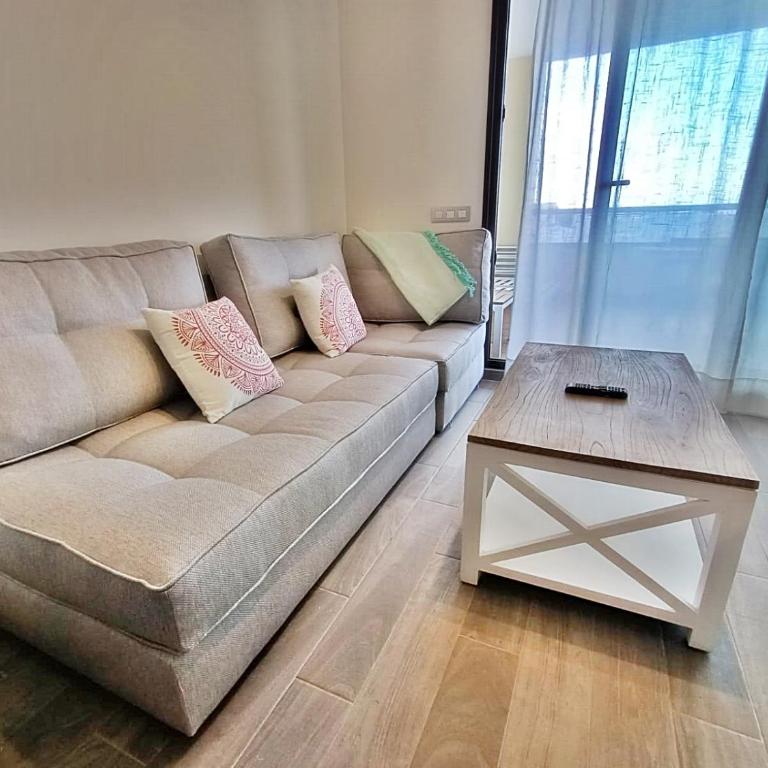 Ap MAJORERO CALETA - Two-Bedroom Apartment - 13