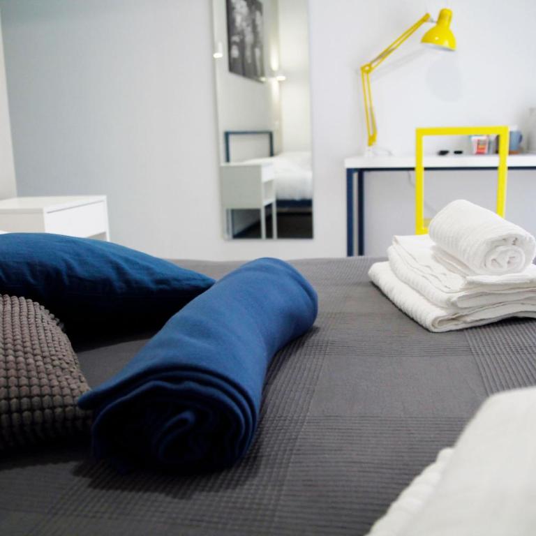 Central Rooms Matera - Double Room with Balcony - 7