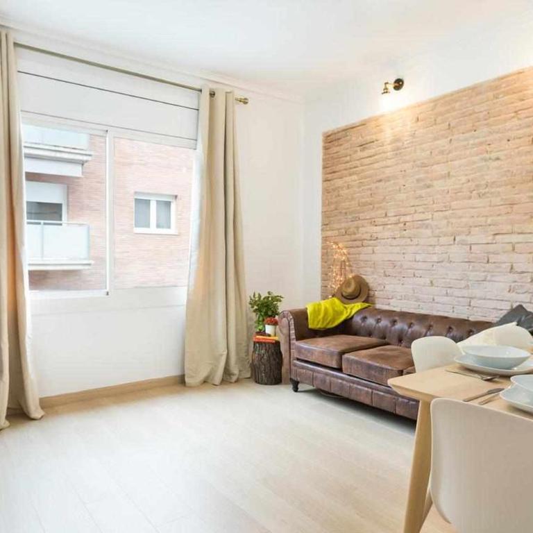 Apartment Eduardo - Three-Bedroom Apartment - 2