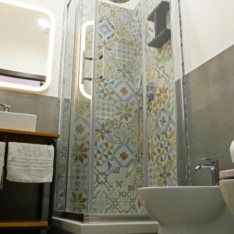 B&B Filo 15 - Double Room with Balcony - 4
