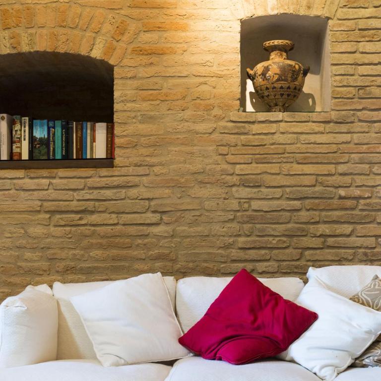 Zafferano Rooftop Terrace Tower House - Three-Bedroom Apartment - 26