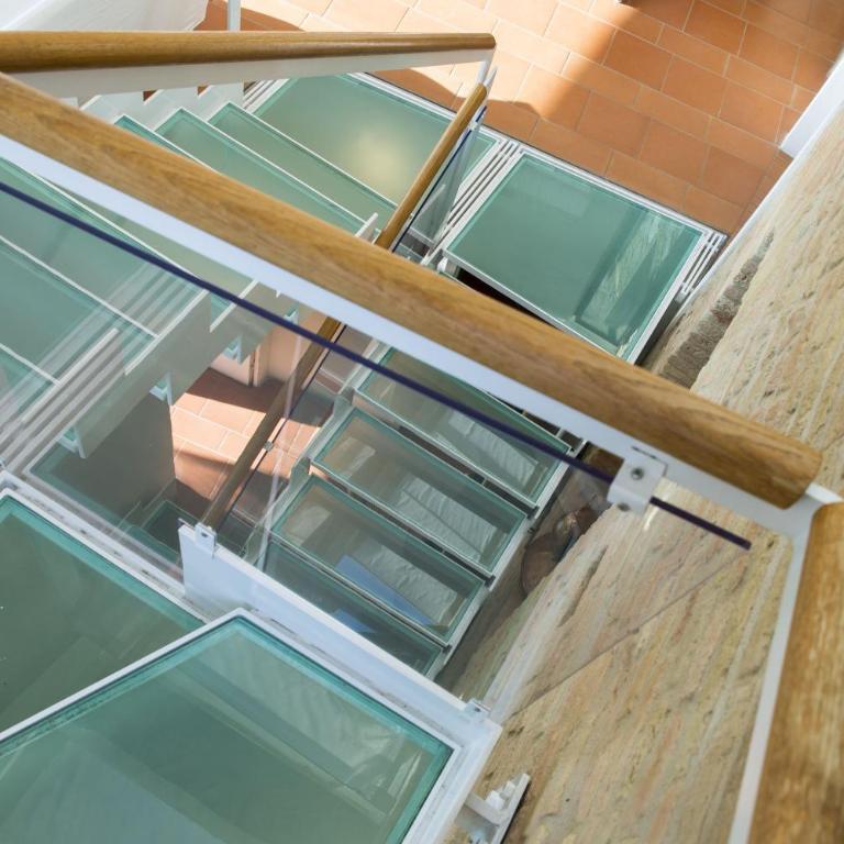 Zafferano Rooftop Terrace Tower House - Three-Bedroom Apartment - 23