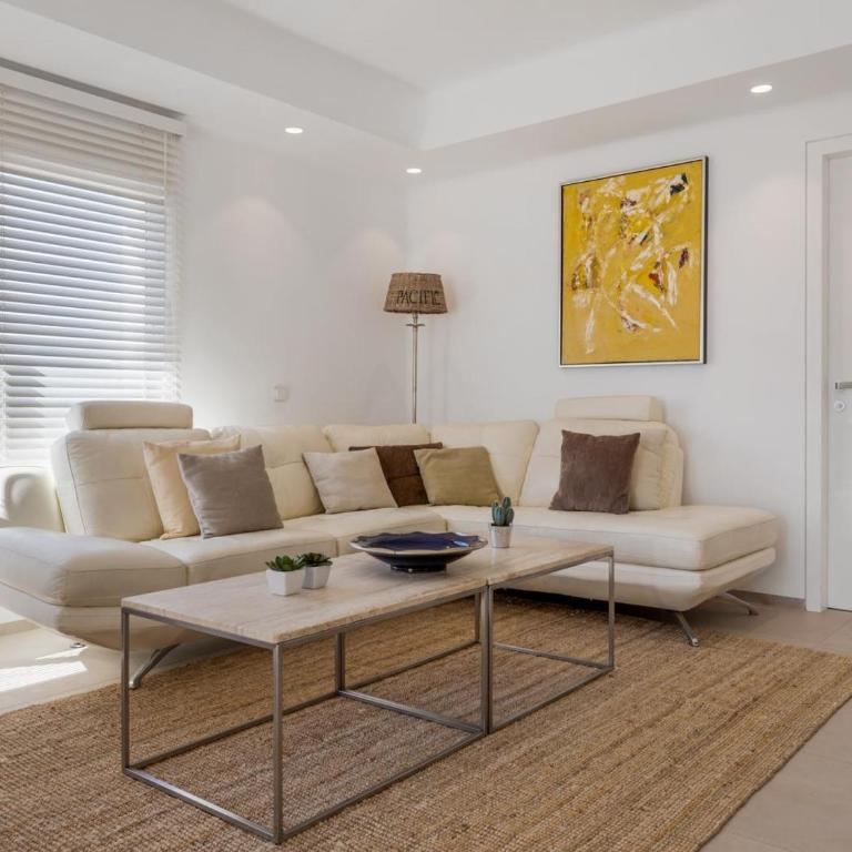 Casa cádiz 607 playas del duque - Two-Bedroom Apartment - 8