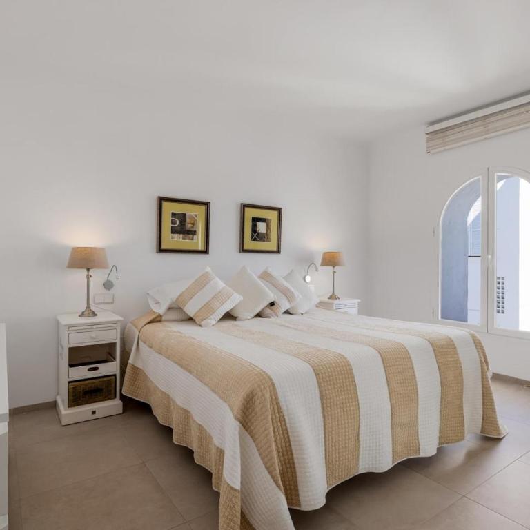 Casa cádiz 607 playas del duque - Two-Bedroom Apartment - 16