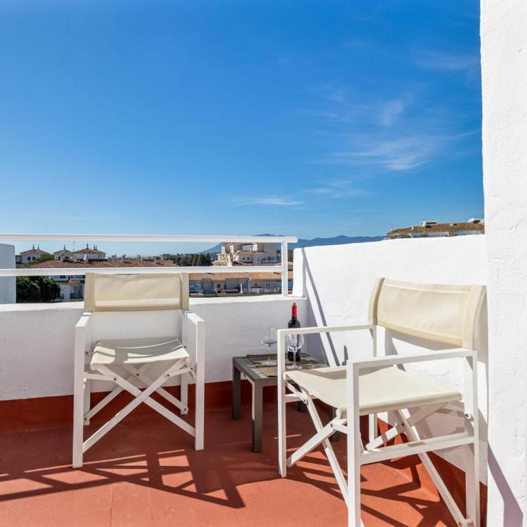 Casa cádiz 607 playas del duque - Two-Bedroom Apartment - 21