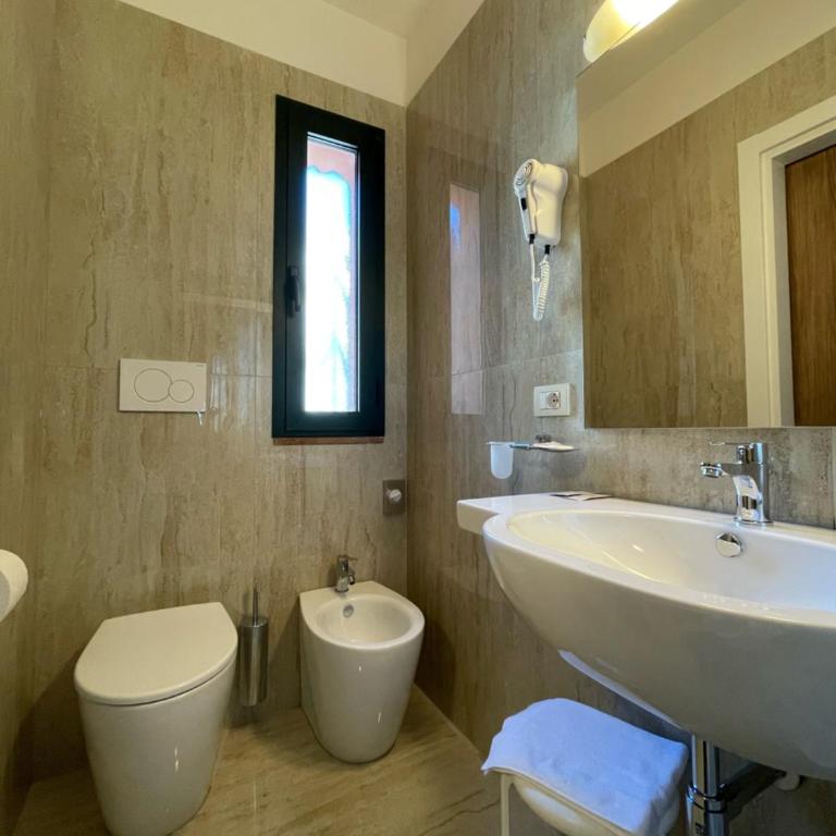 Hotel Marco Polo 3 Stelle Superior - Camera Tripla Comfort - 11