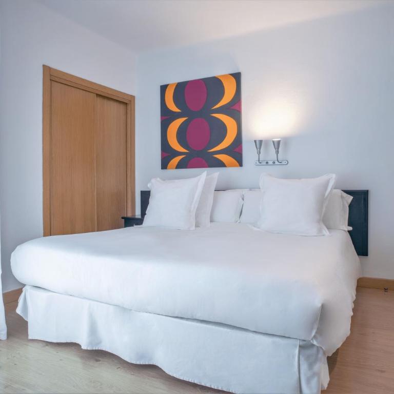 Hostal Parque Ibiza - Habitación Doble con balcón - 2