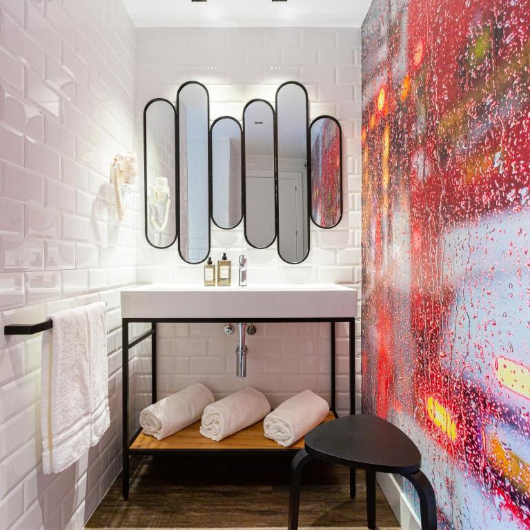 Fly Rooms Madrid Airport - Apartamento de 3 dormitorios - 18