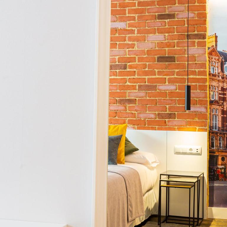Fly Rooms Madrid Airport - Apartamento de 3 dormitorios - 30