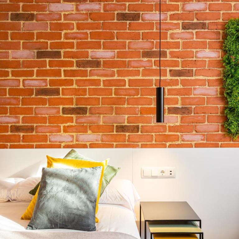 Fly Rooms Madrid Airport - Apartamento de 3 dormitorios - 34