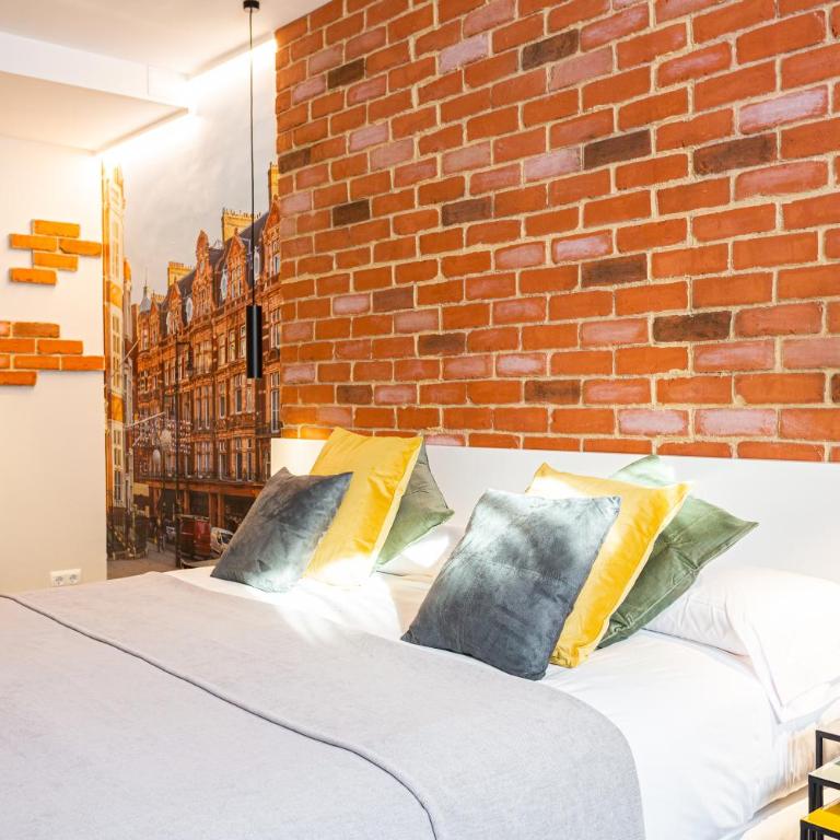 Fly Rooms Madrid Airport - Apartamento de 3 dormitorios - 33