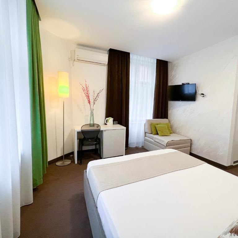 Centar Forever - Dvokrevetna Soba sa Bračnim Krevetom - 10