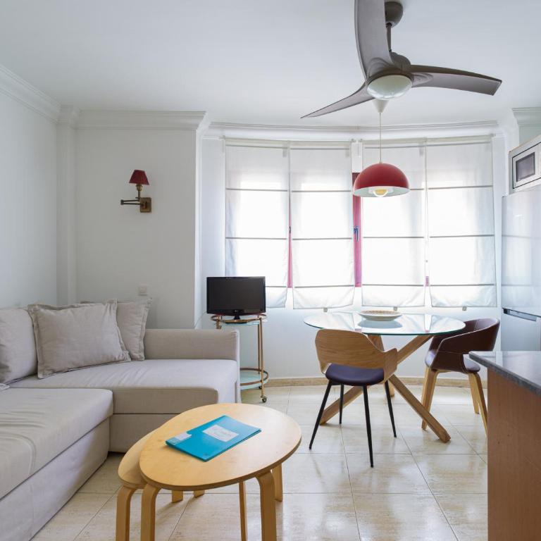 Quiet behind the beach By CanariasGetaway - Apartamento - 1