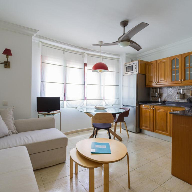 Quiet behind the beach By CanariasGetaway - Apartamento - 7