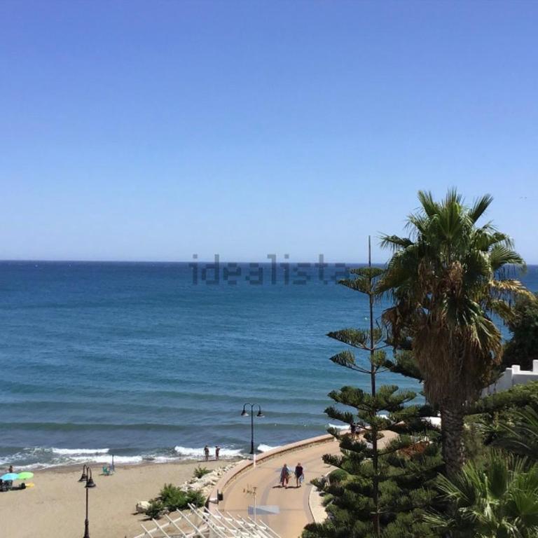 La Roca Chica first line beach Bajondillo Nice & cosy studio apartment - Estudio - 33