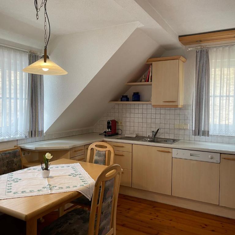 Ferienhaus Leeb - Apartment mit 2 Schlafzimmern und Balkon - 2