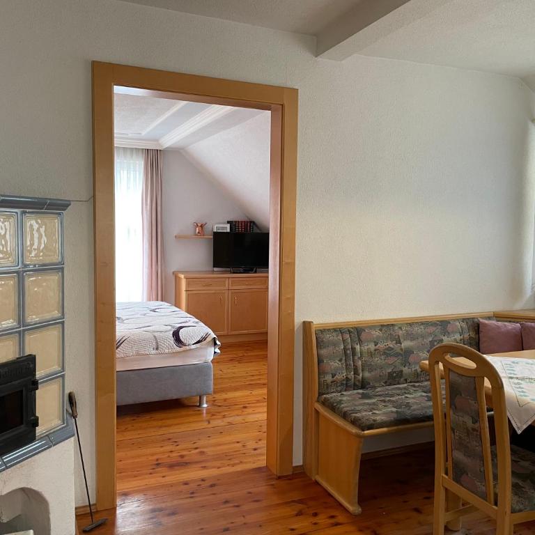 Ferienhaus Leeb - Apartment mit 2 Schlafzimmern und Balkon - 3