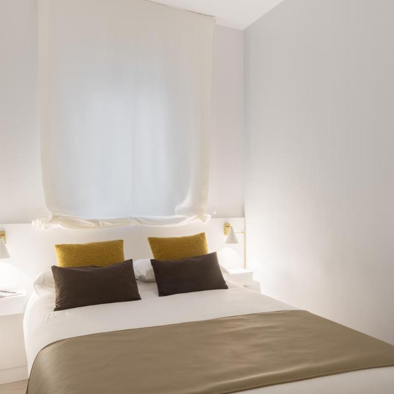 Carretas Apartments - Two-Bedroom Apartment (6 Adults) - 8