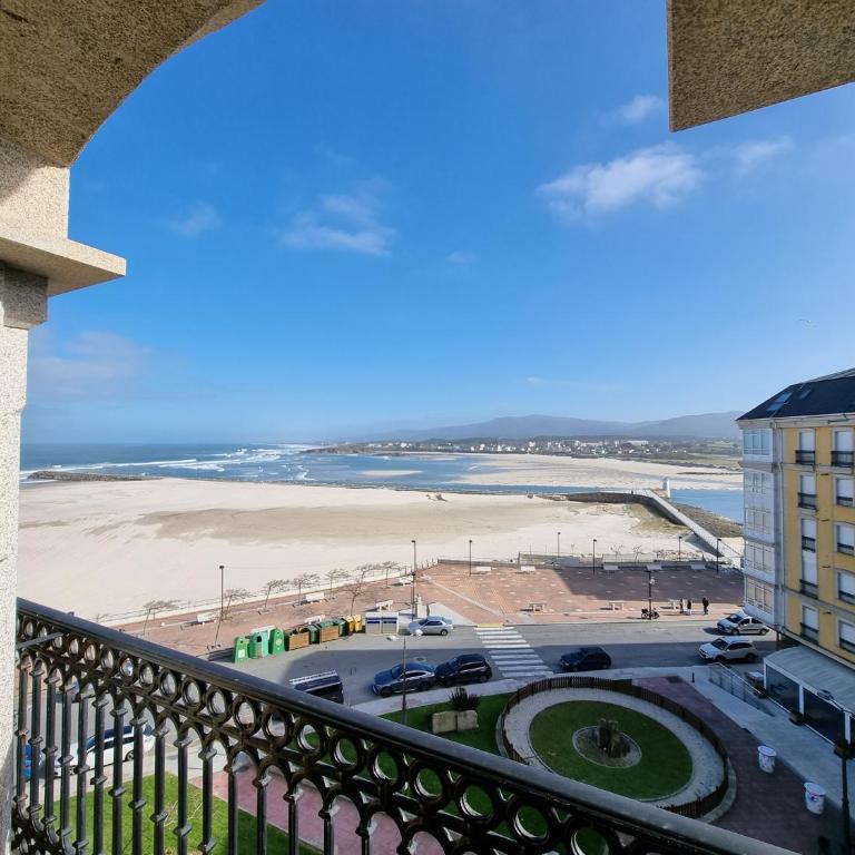 Dúplex en 1ª línea de playa - Apartamento - 10