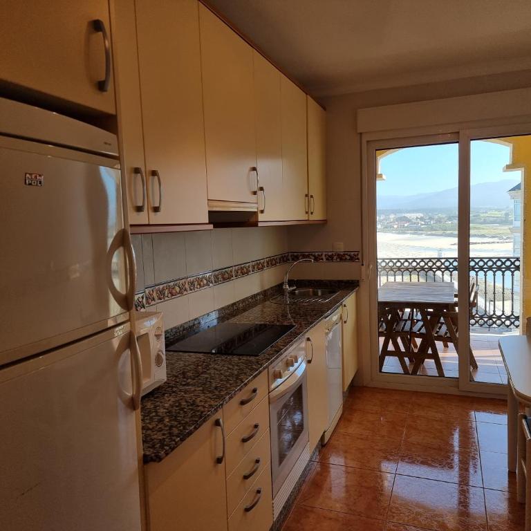 Dúplex en 1ª línea de playa - Apartamento - 6