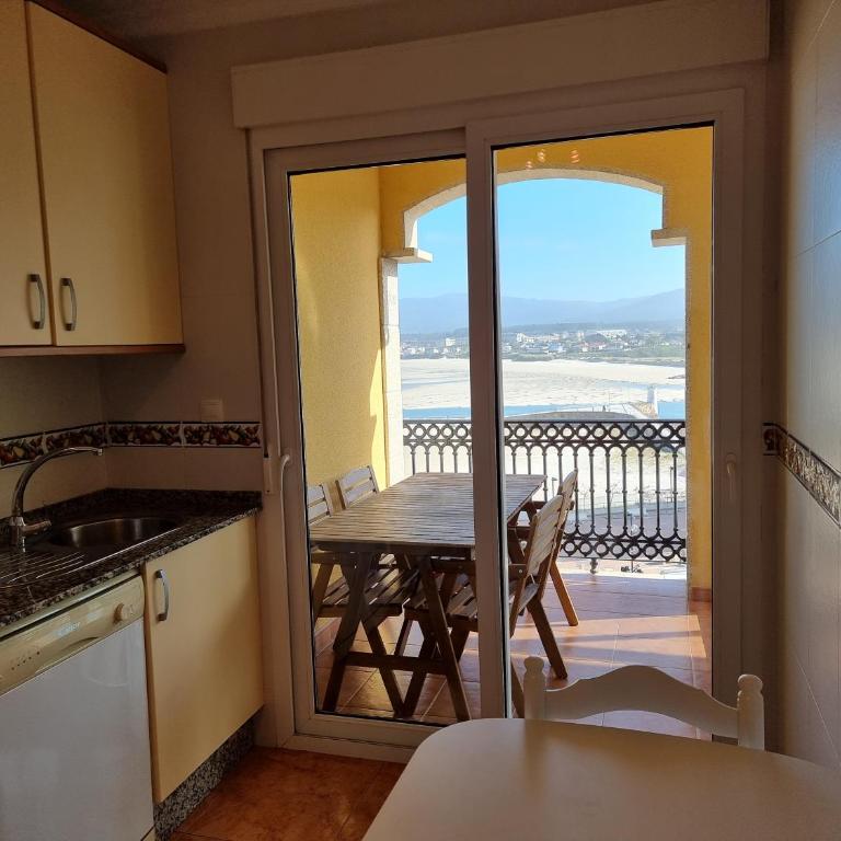 Dúplex en 1ª línea de playa - Apartamento - 9