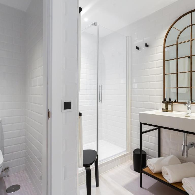 Fly Rooms Madrid Airport - Apartamento de 2 dormitorios - 3
