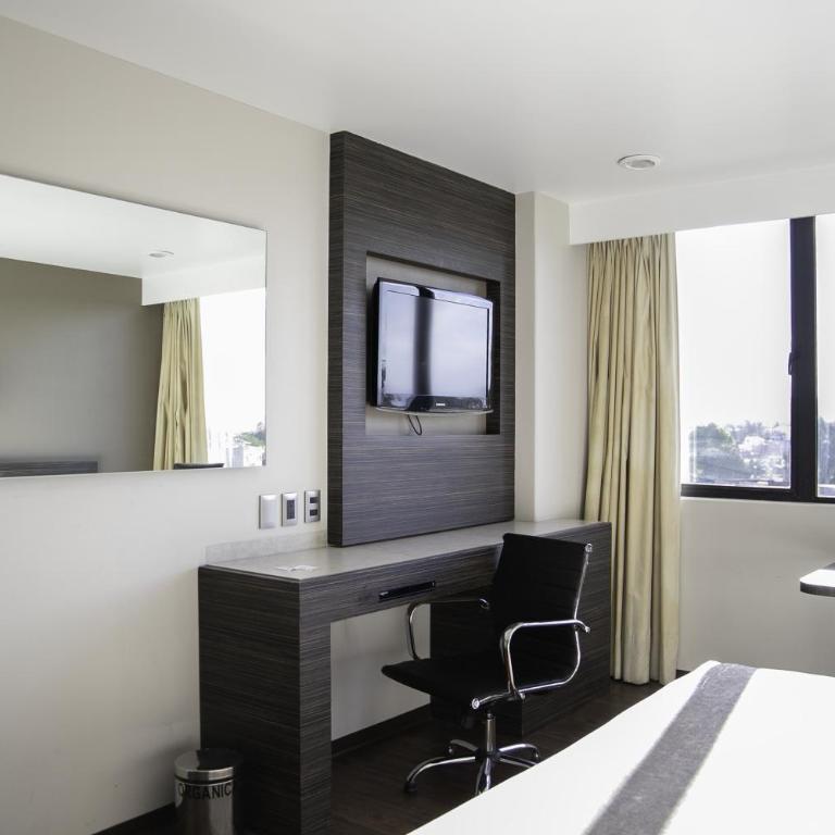 Hotel Brasilia - King Room - 2