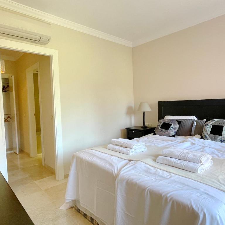 Pool View GOLF FAMILY Ground Floor Terrace with barbecue in Mijas Costa - Apartamento - 14