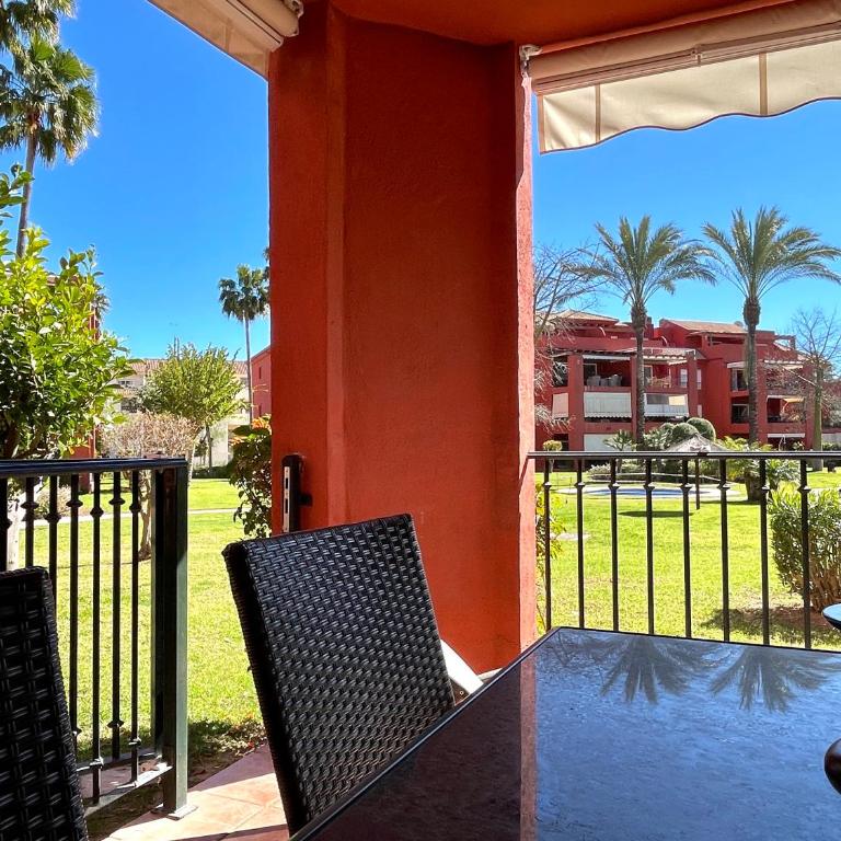 Pool View GOLF FAMILY Ground Floor Terrace with barbecue in Mijas Costa - Apartamento - 25