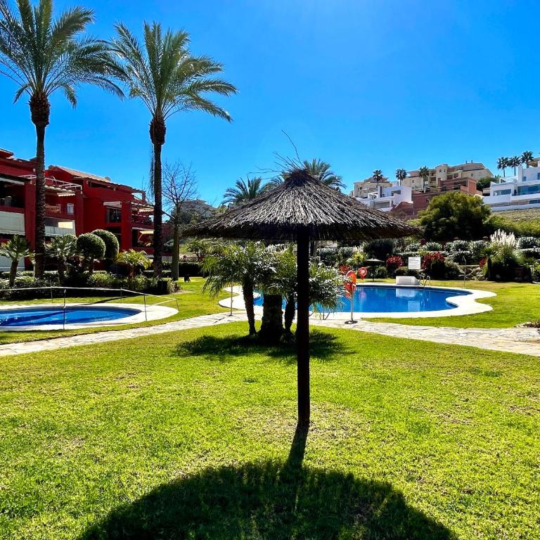 Pool View GOLF FAMILY Ground Floor Terrace with barbecue in Mijas Costa - Apartamento - 32